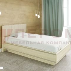 Кровать КР-1011 с мягким изголовьем в Снежинске - snezhinsk.mebel24.online | фото